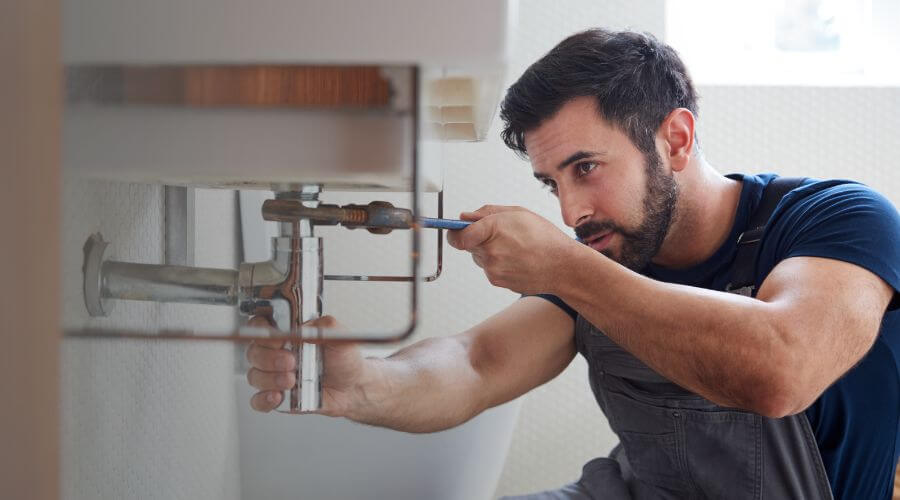 Faucet aerator cleaning/replacement in Outing, MN